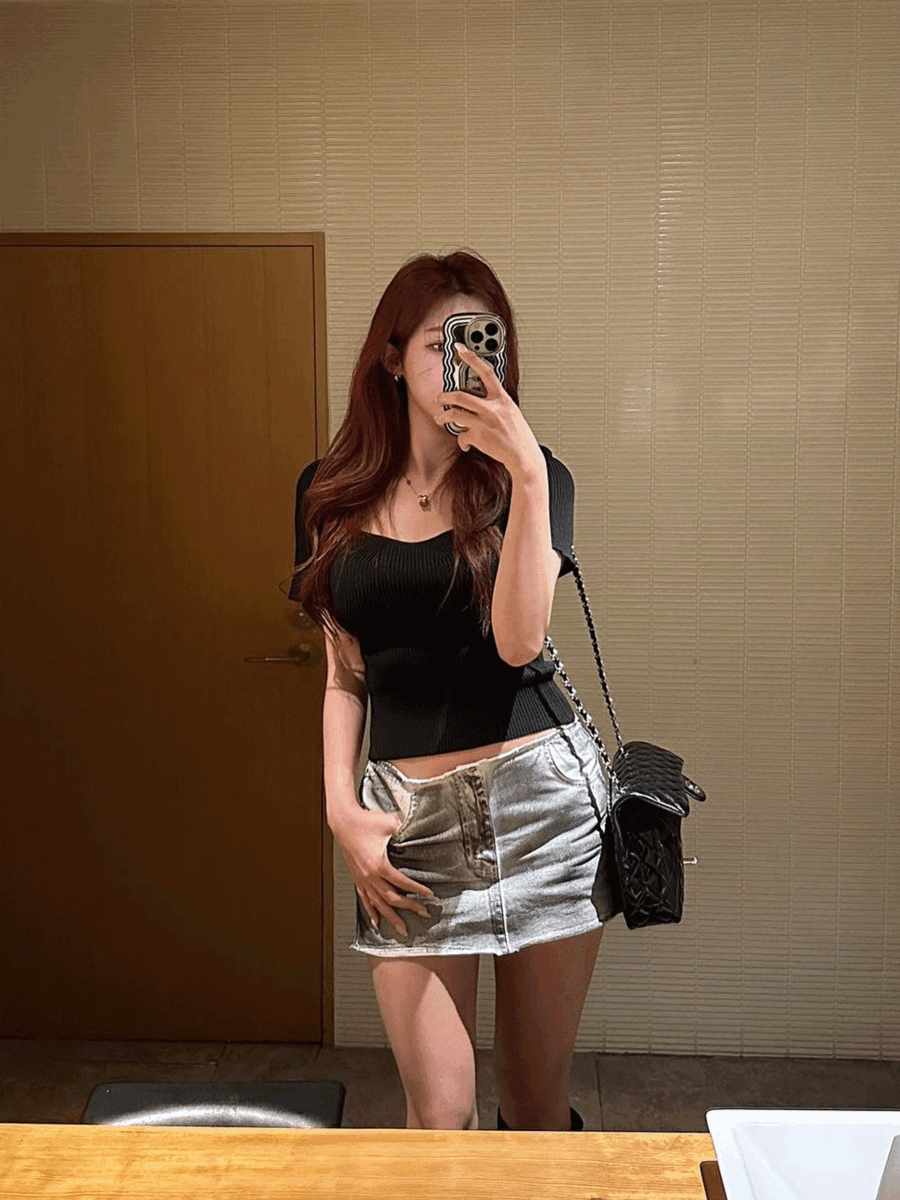 [M 당일출고] wax painting skirt